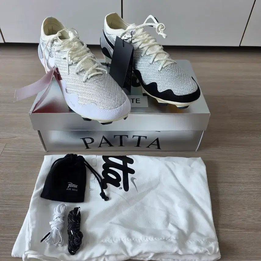 [BUNJANG] Nike x Patta Mercurial Zoom Vapor 16 Elite Metallic Silver / [275] 나이키 x 파타 머큐리얼 줌 베이퍼 16 엘리트 메탈릭 실버