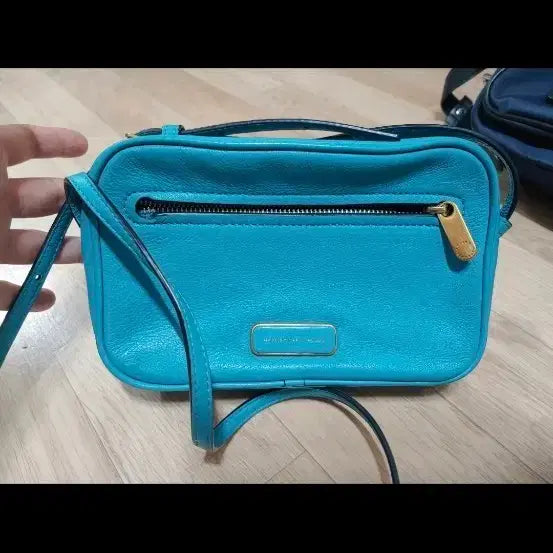 [BUNJANG] Marc Jacobs Crossbody Bag Tiffany Blue / 마크제이콥스 크로스백 티파티컬러