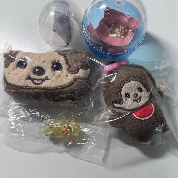 [BUNJANG] Monchhichi Lil' Pass Badge Gacha Mezurushi Doll / 몬치치 릴패스 뱃지 가챠 메지루시 인형