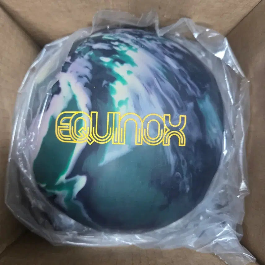 [BUNJANG] Storm Equinox Solid New Bowling Ball 14.2lb / 택배무료 14.2파운드 공인구 스톰 이쿼녹스 솔리드 새볼링공