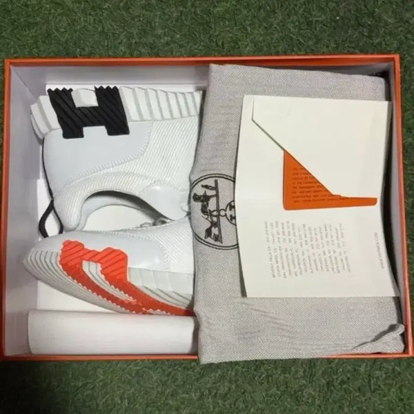 [BUNJANG] Hermès Sneakers White/Orange/Black / 에르메스 스니커즈 화이트 오렌지 블랙