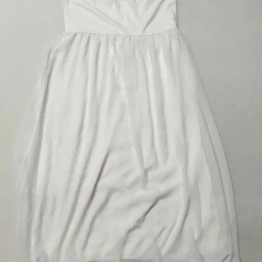 [BUNJANG] Zara White Spaghetti Strap Mesh Maxi Dress / 자라 화이트 끈 나시 망사 원피스 여성95~100