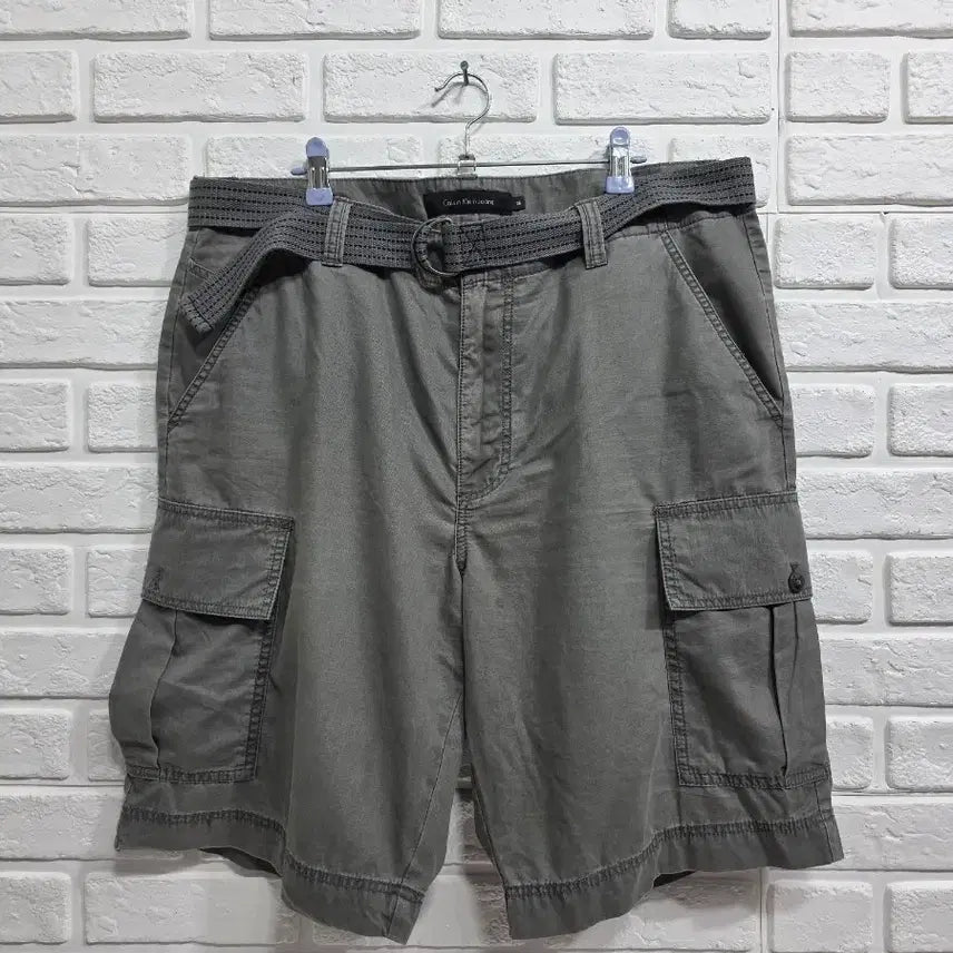 [BUNJANG] Calvin Klein Cargo Shorts 36 / 캘빈클라인 카고반바지 36
