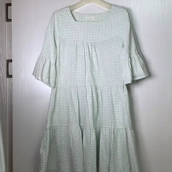 [BUNJANG] Girl's Sensibility Check Mini Dress / 소녀감성 체크 미니원피스 / 55