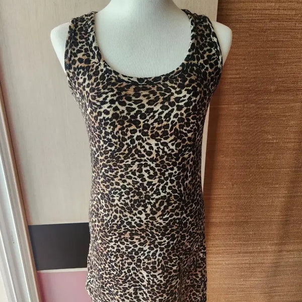 [BUNJANG] Leopard Pattern Sleeveless Tank Top / 레오파드 패턴 민소매 나시