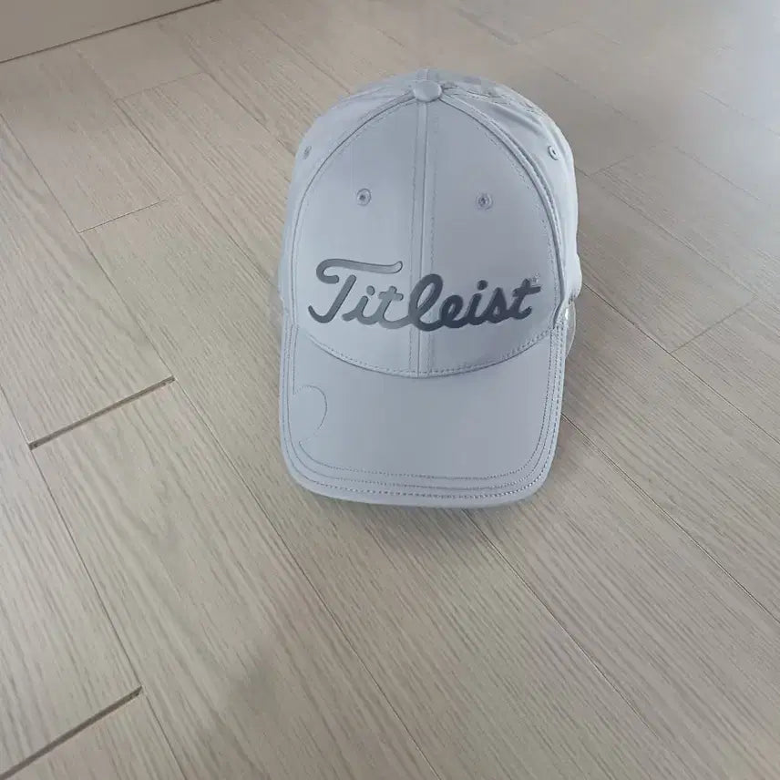 [BUNJANG] Titleist Golf Cap Light Grey / 타이틀리스트 골프캡 라이트 그레이  미사용
