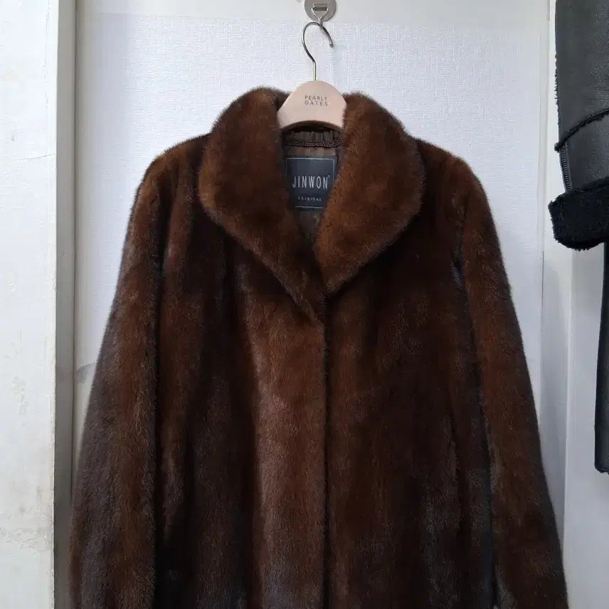 [BUNJANG] JinWon Natural Whole Mink Fur Coat Brown / 진원  천연  통 밍크 모피 코트 브라운 55  66