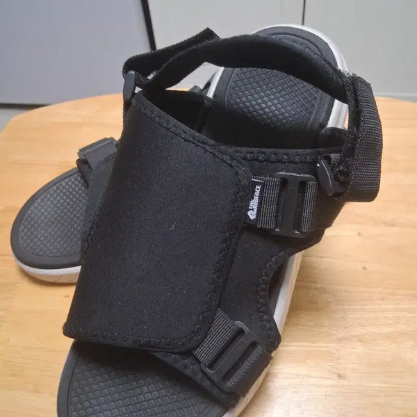 [BUNJANG] Radicce Functional Sandals Size 270 / 래드페이스 기능성 샌달 사이즈 270호 디자인강추 실착별로 사진참고