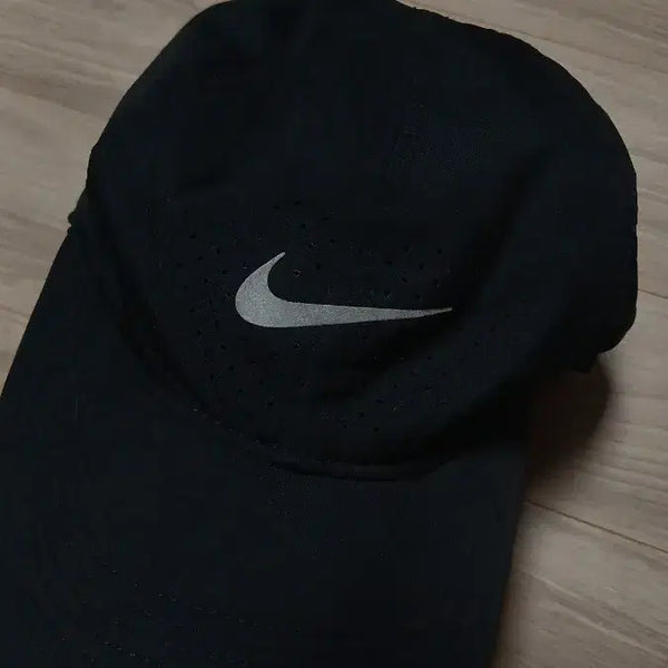 [BUNJANG] Nike Dri-FIT Aerobill Featherlight Cap / 나이키 드라이핏 에어로빌 페더라이트 DRI-FIT 모자볼캡