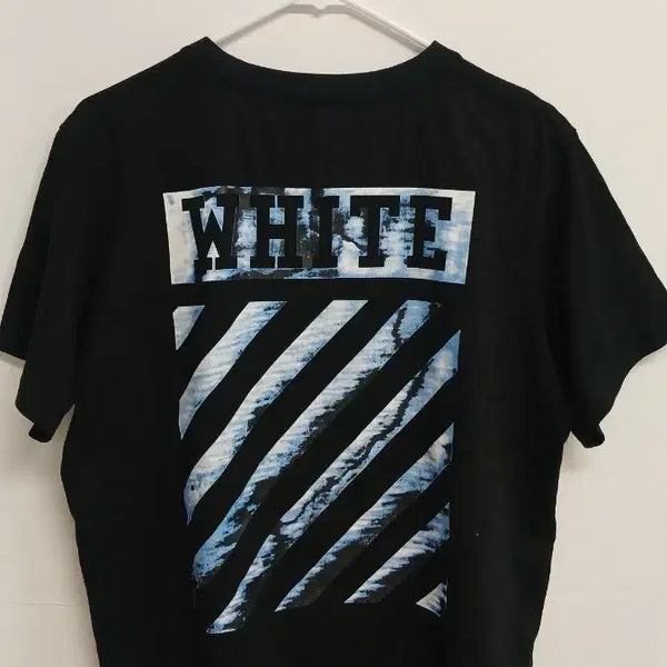 [BUNJANG] Off-White Black Short Sleeve T-Shirt / 오프화이트 반팔 티셔츠 블랙