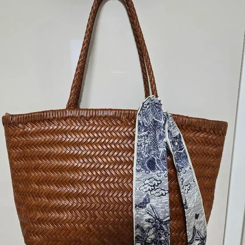 [BUNJANG] Dragon Bag Basic Medium Tote Bag / 소가죽 왕골 드래곤백 베이직미듐 거의새거