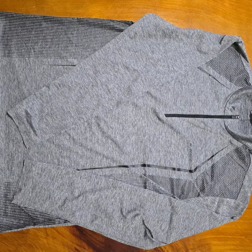 [BUNJANG] Westwood Long Sleeve T-Shirt Melange Gray Size 100 / 웨스트우드 긴팔 티셔츠100