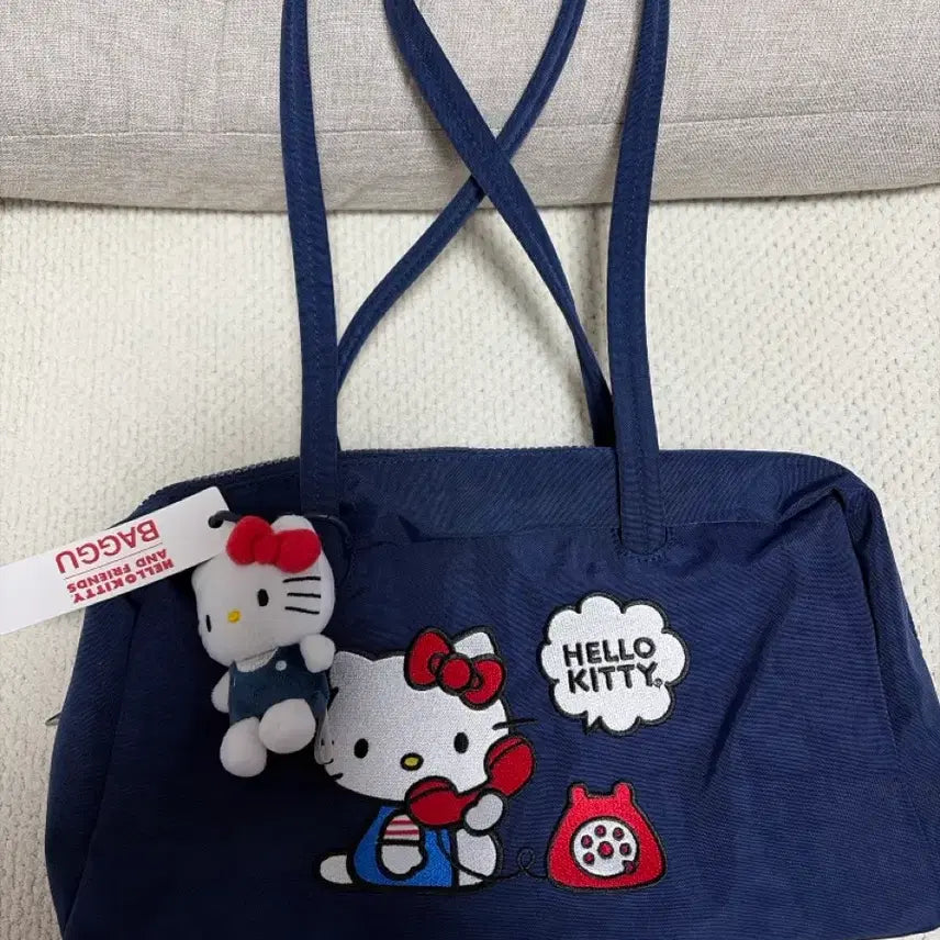 [BUNJANG] BAGGU Hello Kitty Navy Tote Bag / BAGGU 헬로키티 네이비 토트백(비닐만 뜯은 새상품)