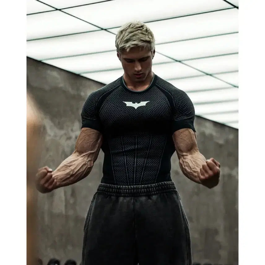 [BUNJANG] Youngla Batman Limited Edition Gym Wear (S/M) / [미개봉] youngla 베트맨 한정판 짐웨어 S,M