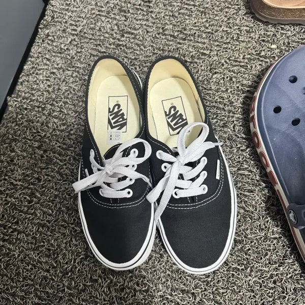 [BUNJANG] Vans Authentic Black Shoes (225 Size) / 블랙반스어센틱225사이즈