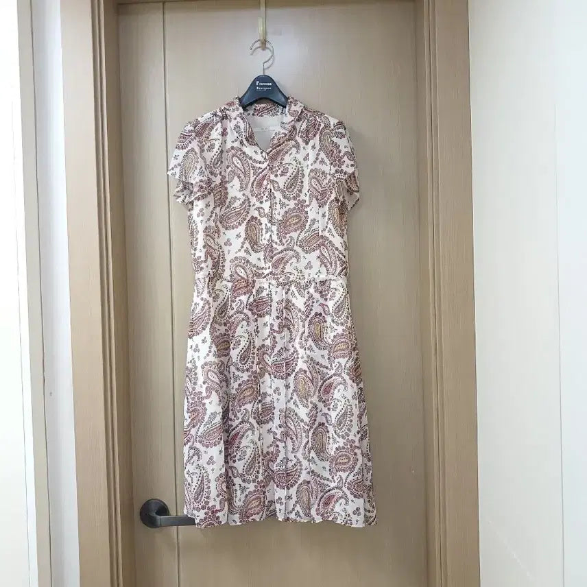 [BUNJANG] BCBG Paisley Dress / BCBG 페이즐리 원피스