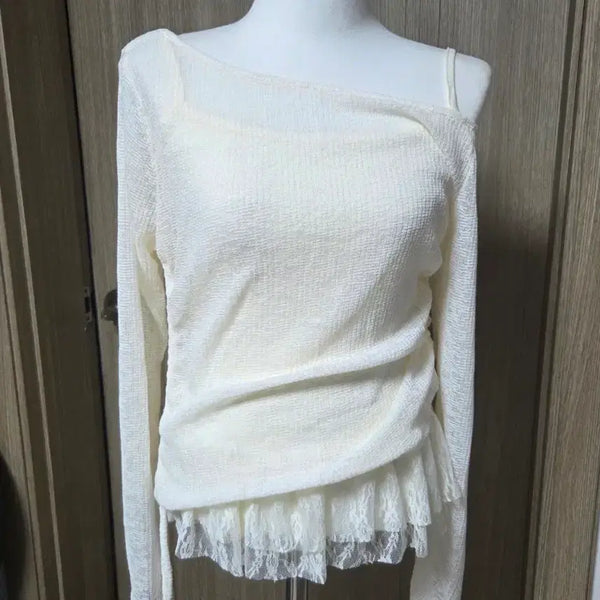 [BUNJANG] See-Through Long Sleeve Knit + Lace Camisole Set / 시스루 긴팔 니트 + 레이스끈나시 set