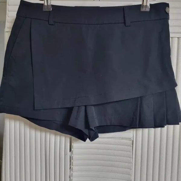 [BUNJANG] Descente Skort Size 26 / 데상트  치마바지  사이즈26