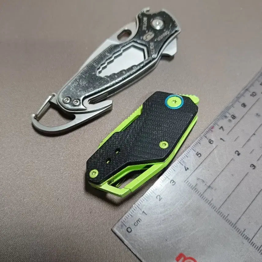 [BUNJANG] True Utility Smart Knife & True Knife Berm Keychain Flipper Knife Set / 키체인 미니 폴딩 나이프 실사용품 2개 세트