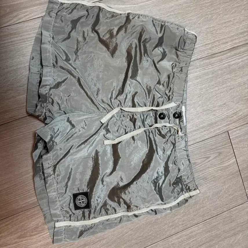 [BUNJANG] Stone Island Nylon Metal Swim Pants / 스톤아일랜드 나일론메탈 스윔팬츠