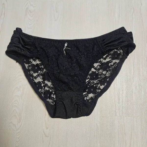 [BUNJANG] Black Lace Panties / 블랙 레이스 팬티(중고/세탁완료)