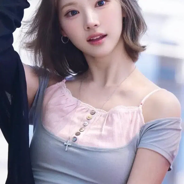 [BUNJANG] FLANOPAL Katy Button Top (as worn by Jiwoo) / 원가 96,000/ 하투하 지우 착용) 플노팔 케이티 버튼 탑