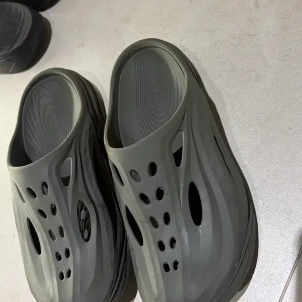 [BUNJANG] Hoka Mule Slippers (Size 280) / 호카 뮬 슬리퍼 280