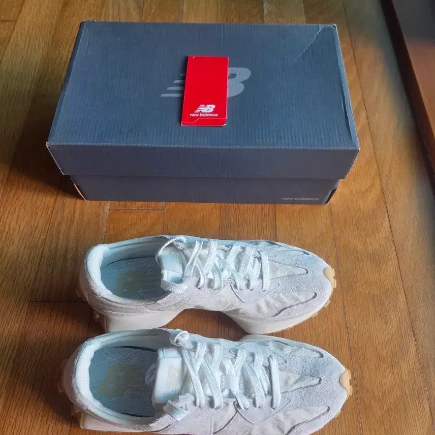 [BUNJANG] New Balance 327 Clean Vintage Moonbeam (260mm) / 뉴발란스 327 클린 빈티지 문빔 260mm