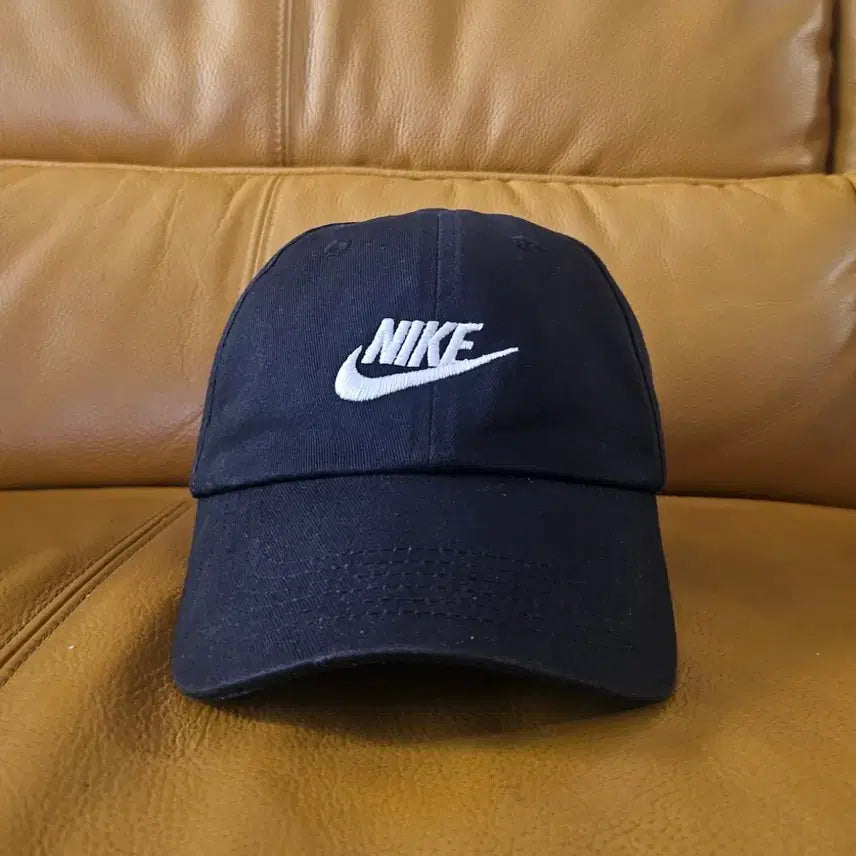 [BUNJANG] Nike Heritage86 Black Ball Cap / 나이키 헤리티지86 블랙 볼캡