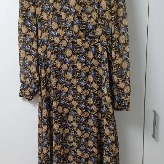 [BUNJANG] Floral Pattern Long Dress / 플로럴 패턴 롱 원피스