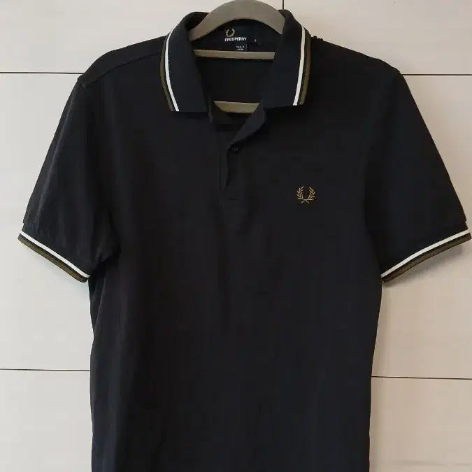 [BUNJANG] Fred Perry Black Short Sleeve Polo Shirt Size S / 롯데백화점 정품 프레드페리 블랙 반팔 카라티 넥라인 배색S사이즈