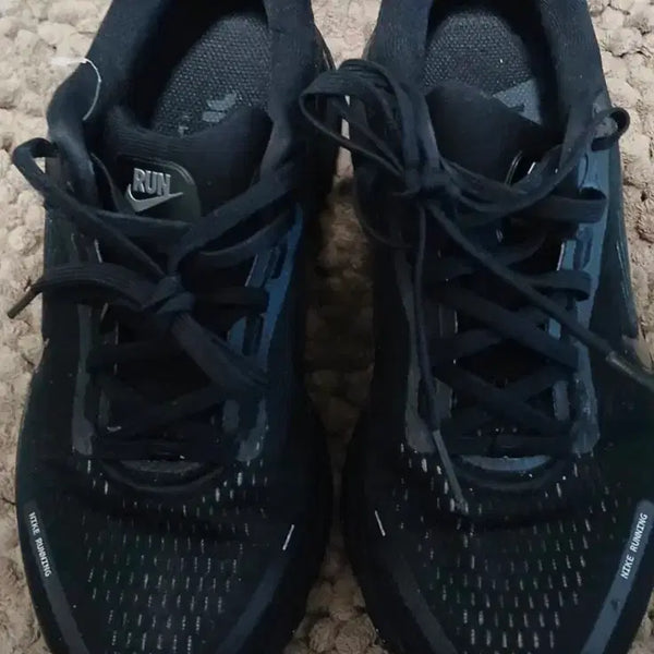[BUNJANG] Nike Vomero 18 Running Shoes Black Size 250 / 나이키 런닝화 vomero18 보메로 우먼스 블랙 250사이즈 상태좋음