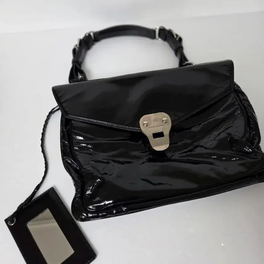 [BUNJANG] Balenciaga Black Patent Tote Bag / 발렌시아가 블랙 페이던트 토트백