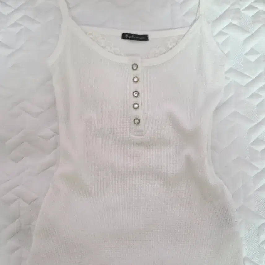 [BUNJANG] Y2K Ivory Waffle Lace Camisole Vintage / Y2K 와투케 아이보리 와플 레이스 나시 슬리브리스 빈티지