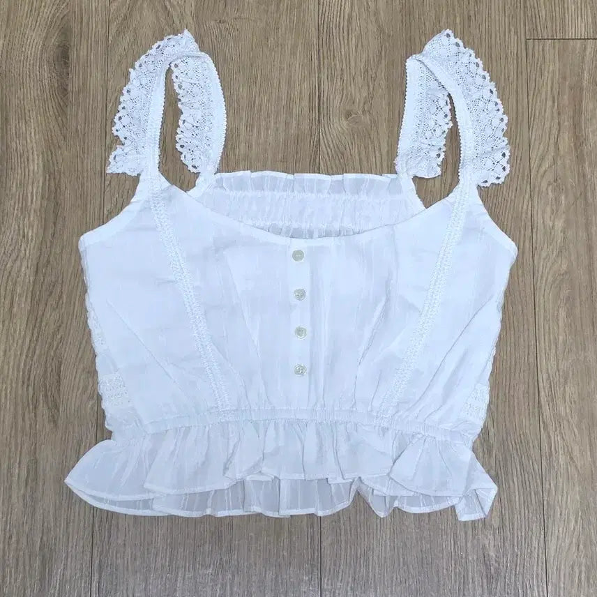 [BUNJANG] Vintage White Lace Crop Top / 빈티지 화이트 레이스 크롭탑 (실물이 더 예뻐요)
