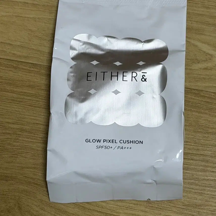[BUNJANG] EITHER& Glow Pixel Cushion Refill (Shade 17) / 이더앤 글로우 픽셀 쿠션 17호 리필 EITHER&