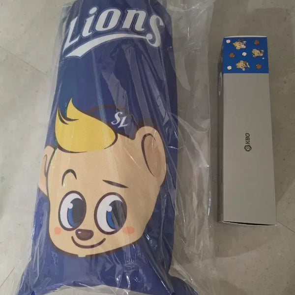 [BUNJANG] Samsung Lions Foldable Cushion Picnic Mat & Blackout Umbrella Set / 삼성라이온즈 폴더블 쿠션 피크닉 매트, 암막 양우산 세트팝니다