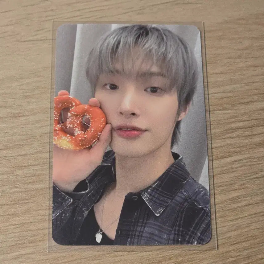 [BUNJANG] ATEEZ Golden Hour: Part. 5 Apple Music Cafe Event POB Photocard (Mingi) / 민기)에이티즈 골든아워5 애플뮤직 카페이벤트 특전