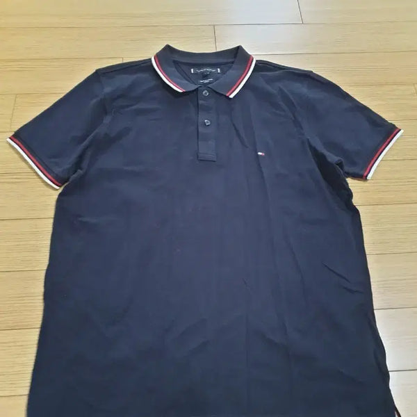 [BUNJANG] Tommy Hilfiger Collar Short Sleeve T-Shirt / 타미힐피거 카라 반팔티셔츠
