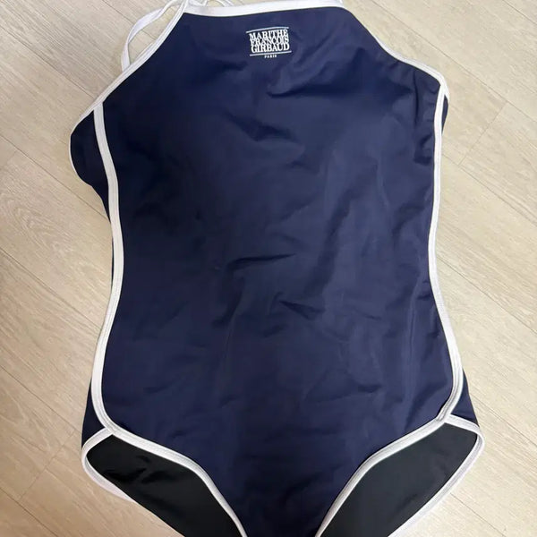 [BUNJANG] Marithe Francois Girbaud One-Piece Swimsuit Size M (New) / 마리떼프랑소와저버 원피스 수영복 m사이즈(새상품)