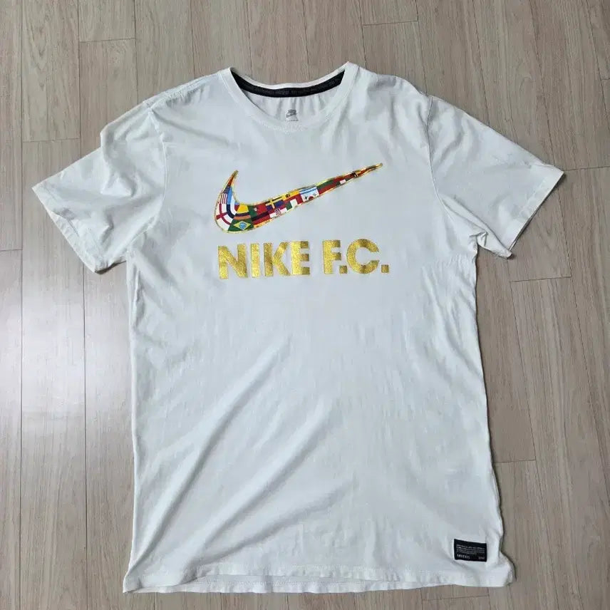 [BUNJANG] Nike FC Short-Sleeve T-Shirt White / 나이키 FC 반팔 티셔츠 화이트