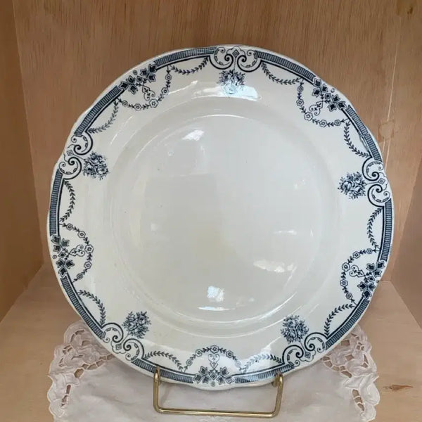 [BUNJANG] French Antique Dinner Plate / 프랑스 엔틱 디너 접시