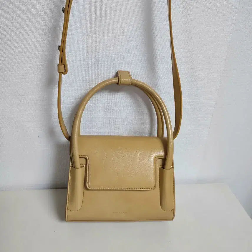 [BUNJANG] Find Kapoor Marty Bag 18 Butter / 파인드카푸어 마티백 18 버터