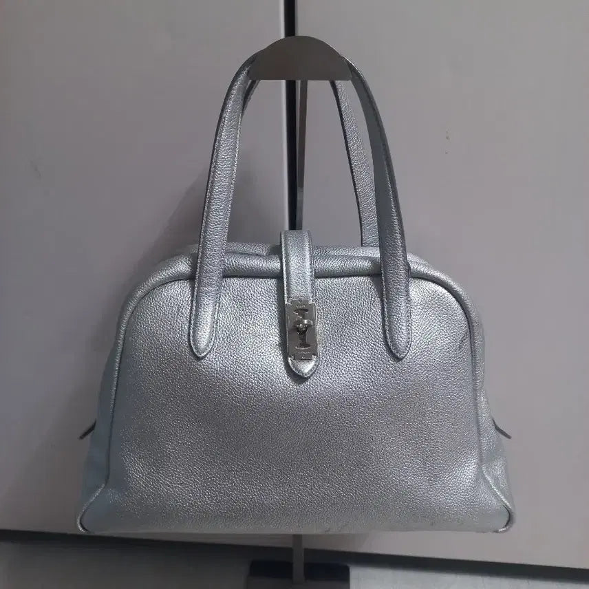 [BUNJANG] Vunque Medium Tote Bag Silver / 분크 미디움 토트백. 실버