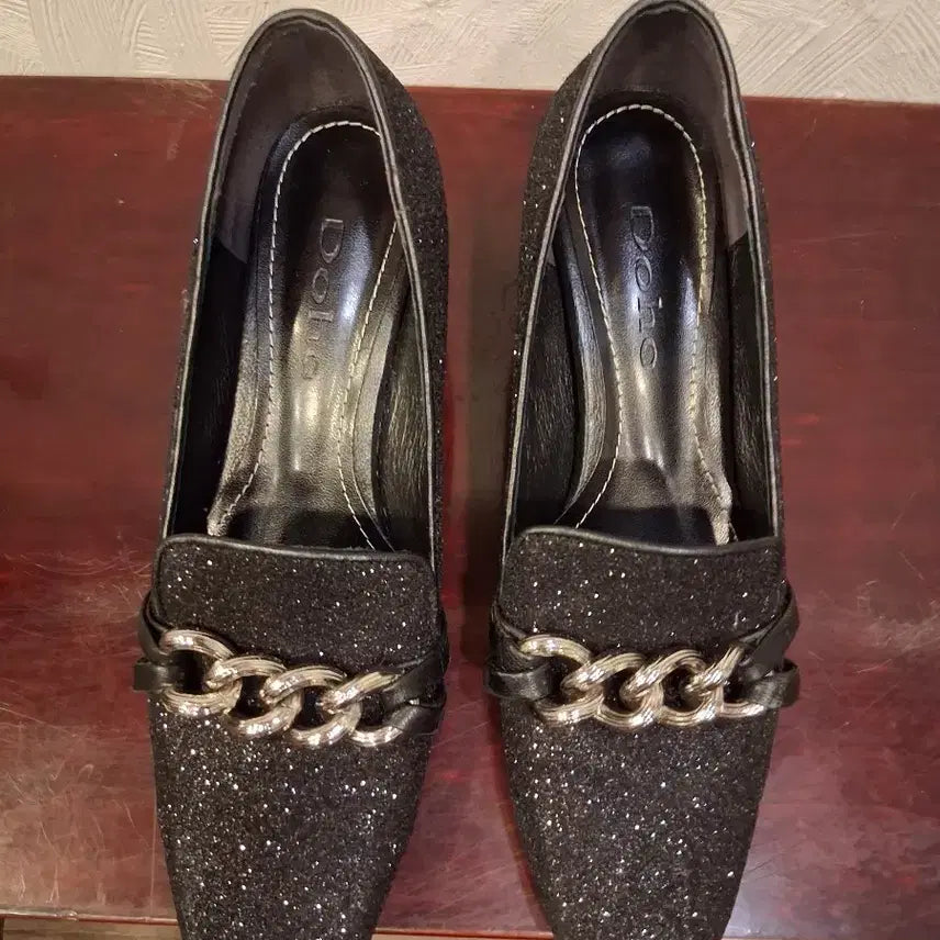 [BUNJANG] Doho Black Glitter Chain Loafers / Doho 체인 로퍼