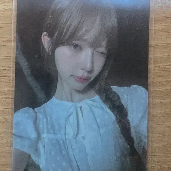 [BUNJANG] Primrose Ruby Official Photocard / 프림로즈 공방포카 루비 양도