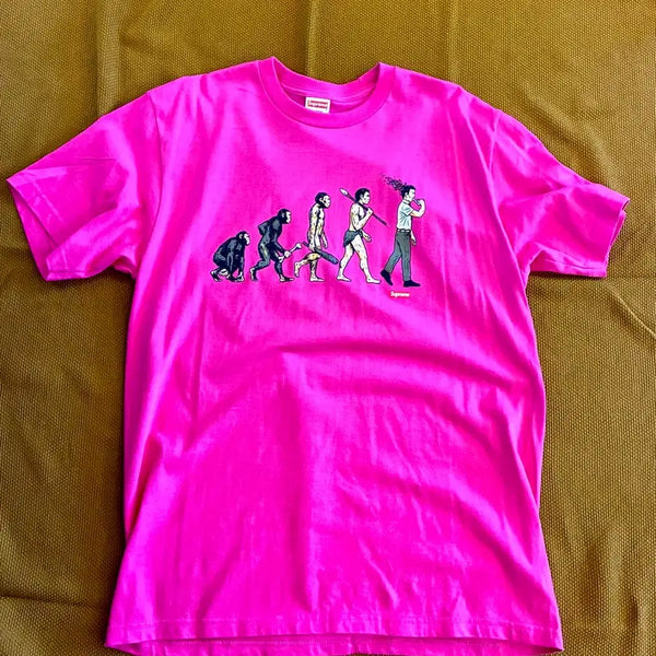 [BUNJANG] Supreme Evolution T-Shirt Fuschia M / Supreme  Evolution T-Shirt Fuschia - 26SS