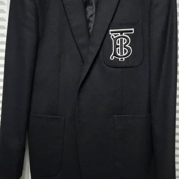[BUNJANG] Burberry 100% Wool Slim Fit Jacket Black Size 54 / 버버리 슬림핏 모 100프로 쟈켓 54사이즈(105~108정도)