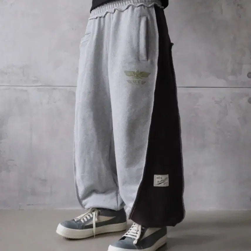 [BUNJANG] New Chief Chic DP Sweatpants / 뉴치프시크디피 스웨트팬츠