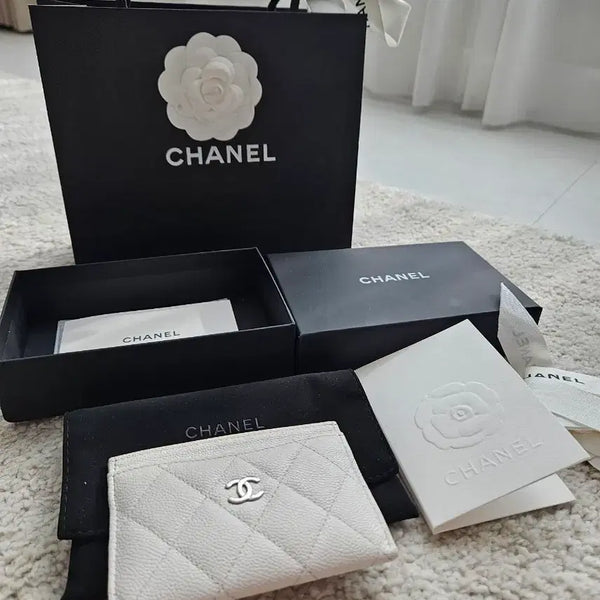 [BUNJANG] Chanel Classic Caviar Card Holder White / 샤넬 클래식 캐비어 화이트 카드지갑